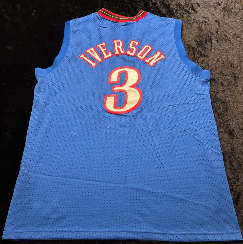 Men XL Vintage Nike Philadelphia 76ers Allen Iverson Stitched Blue Jersey